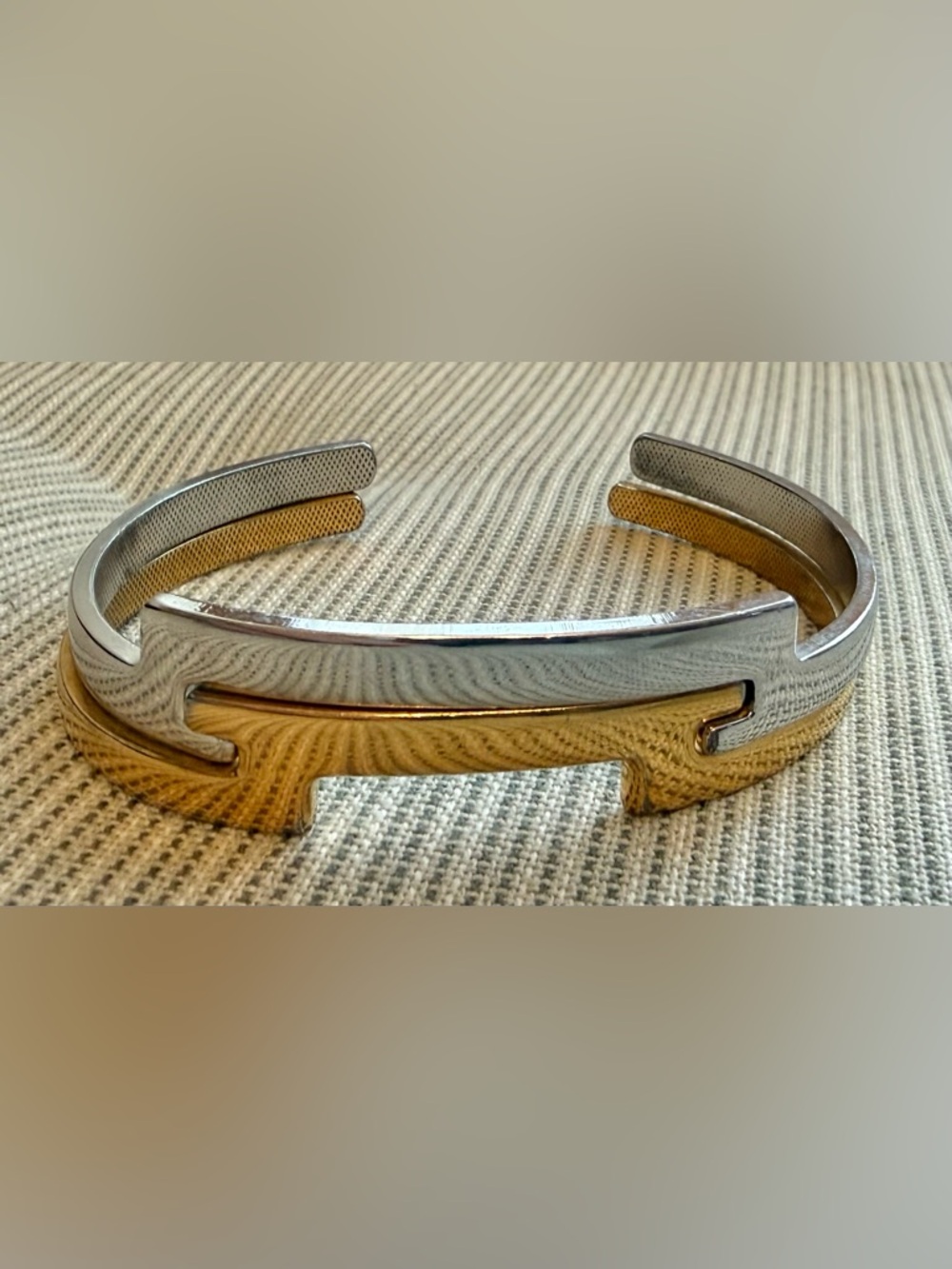 Avon 1977 Counterpoints Cuff Vintage Stacking Bangle Bracelets silver & gold